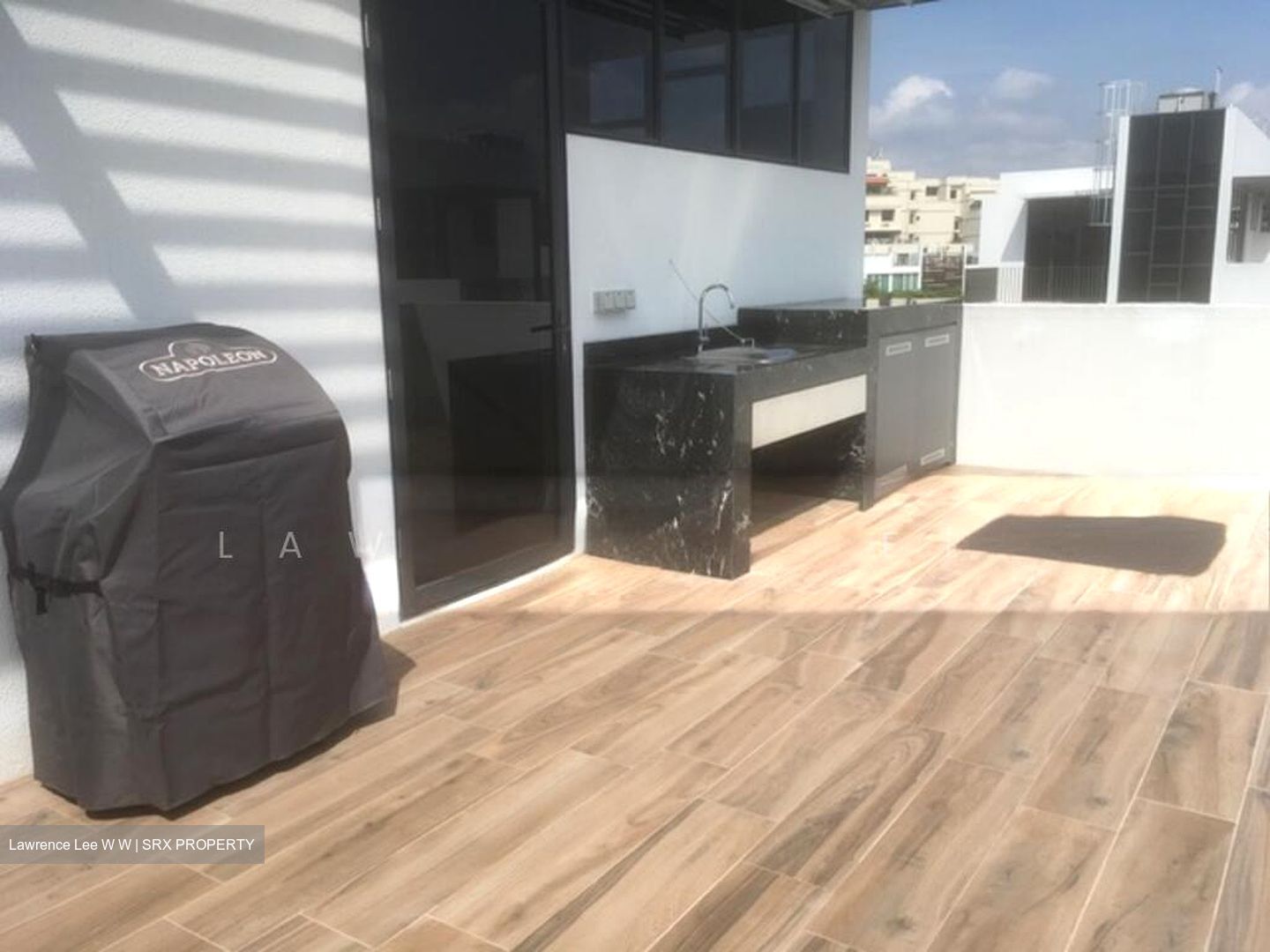 Alana (D28), Terrace #502023831